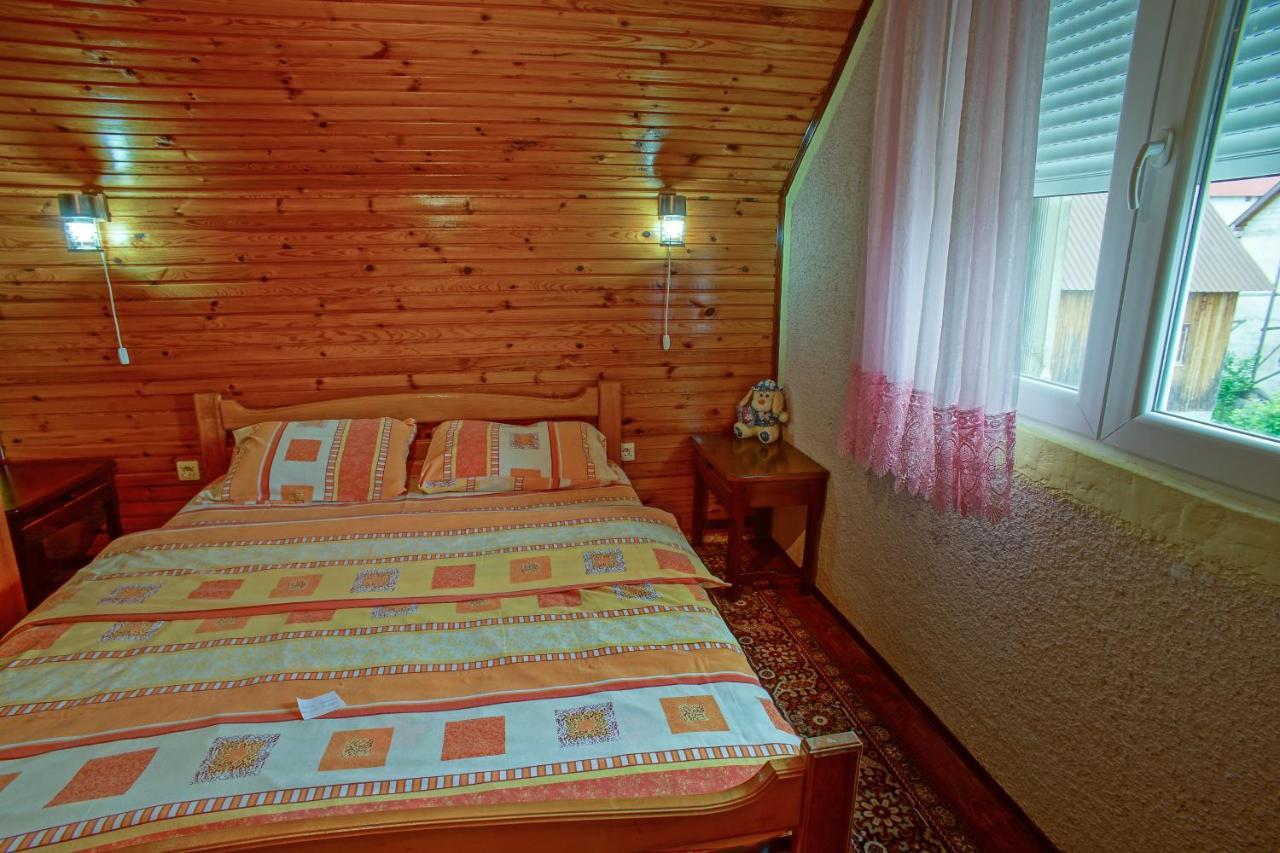 Lara Rooms Žabljak Exterior foto