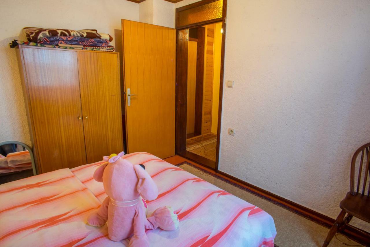 Lara Rooms Žabljak Exterior foto